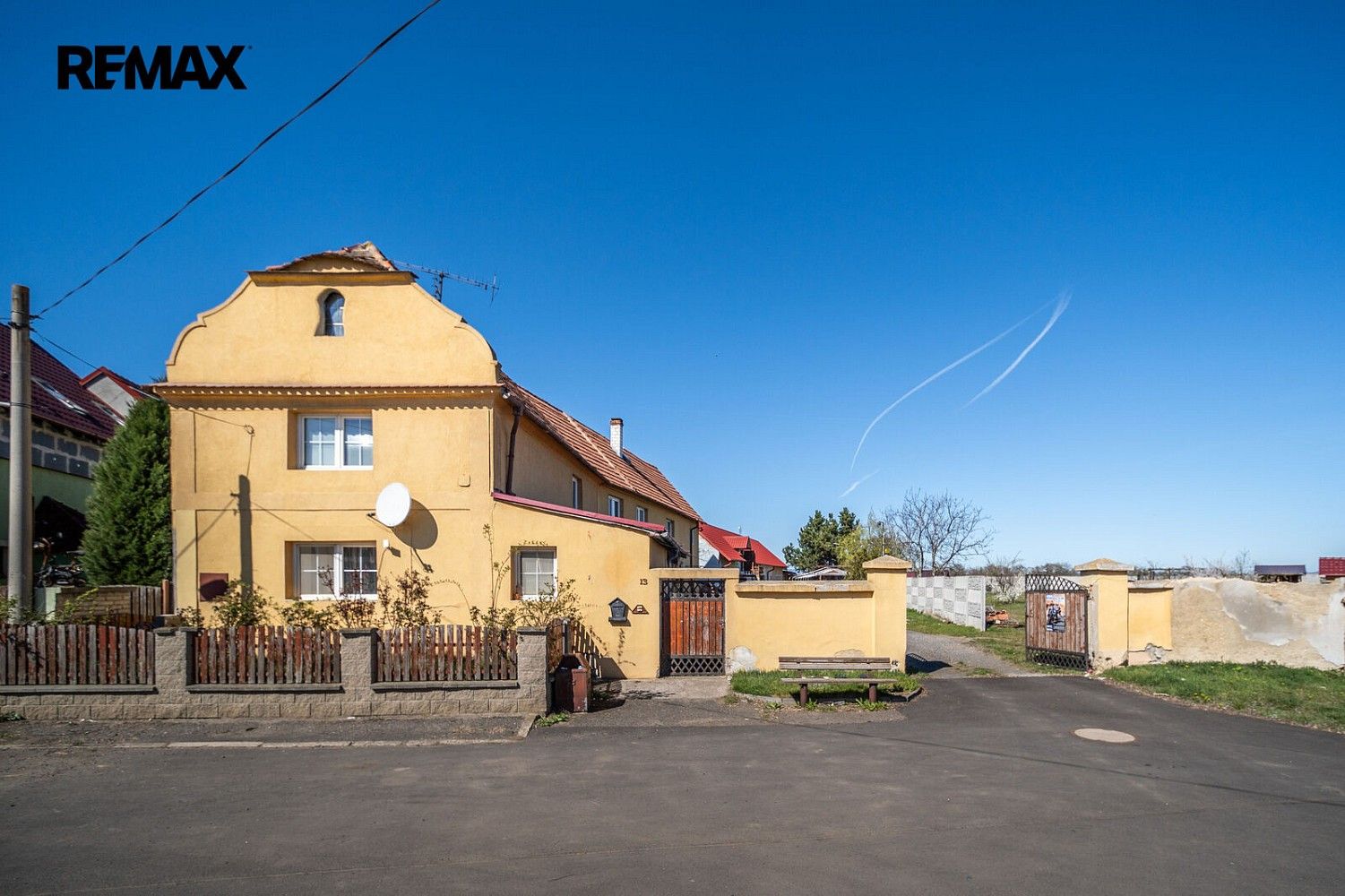 Rodinné domy, Žatec - Bezděkov, okres Louny, Ústecký kraj, 152 m² - 1