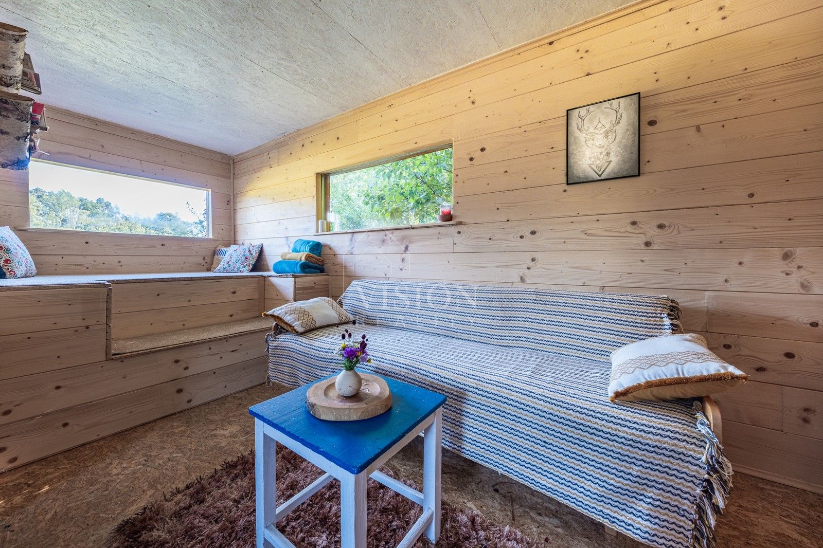 Chaty, Urbaneč, Peč, 28 m²