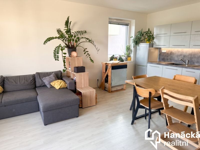Byt 2+kk · 59 m² · Slavonínská  , Olomouc - 3