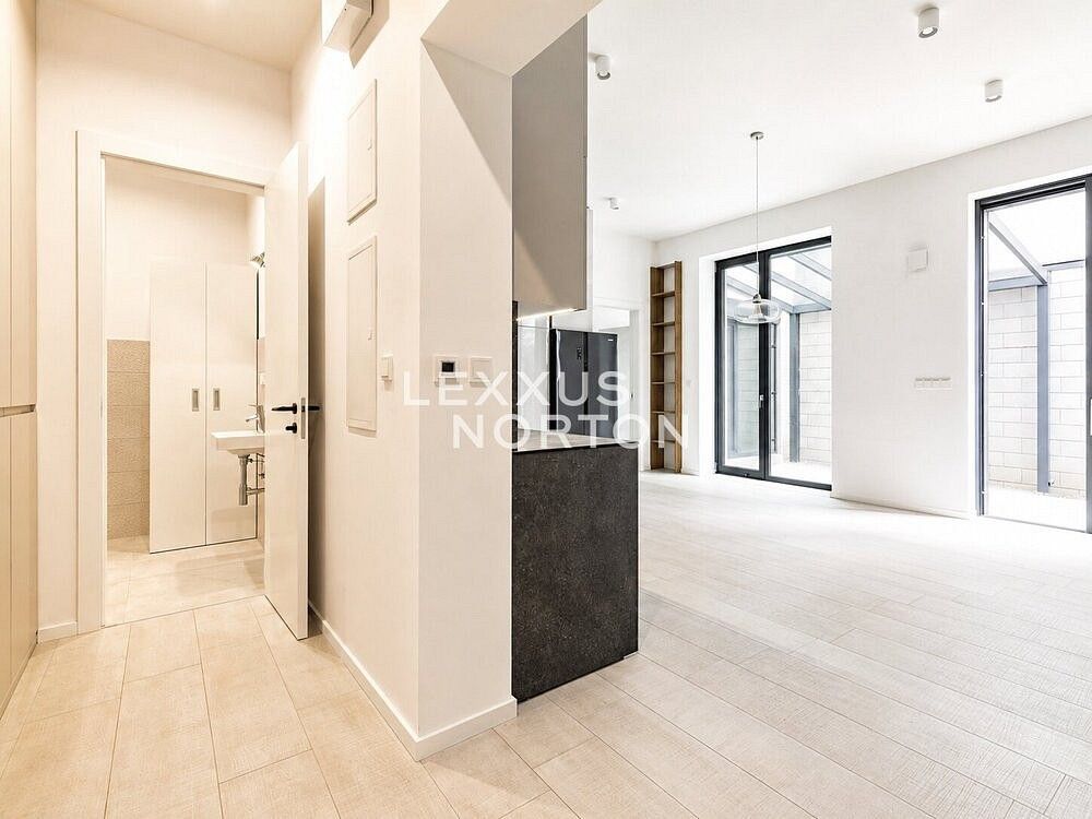 Pronájem byt 2+kk - Praha - Modřany, okres Praha 12, Hlavní město Praha, 82 m² - 5