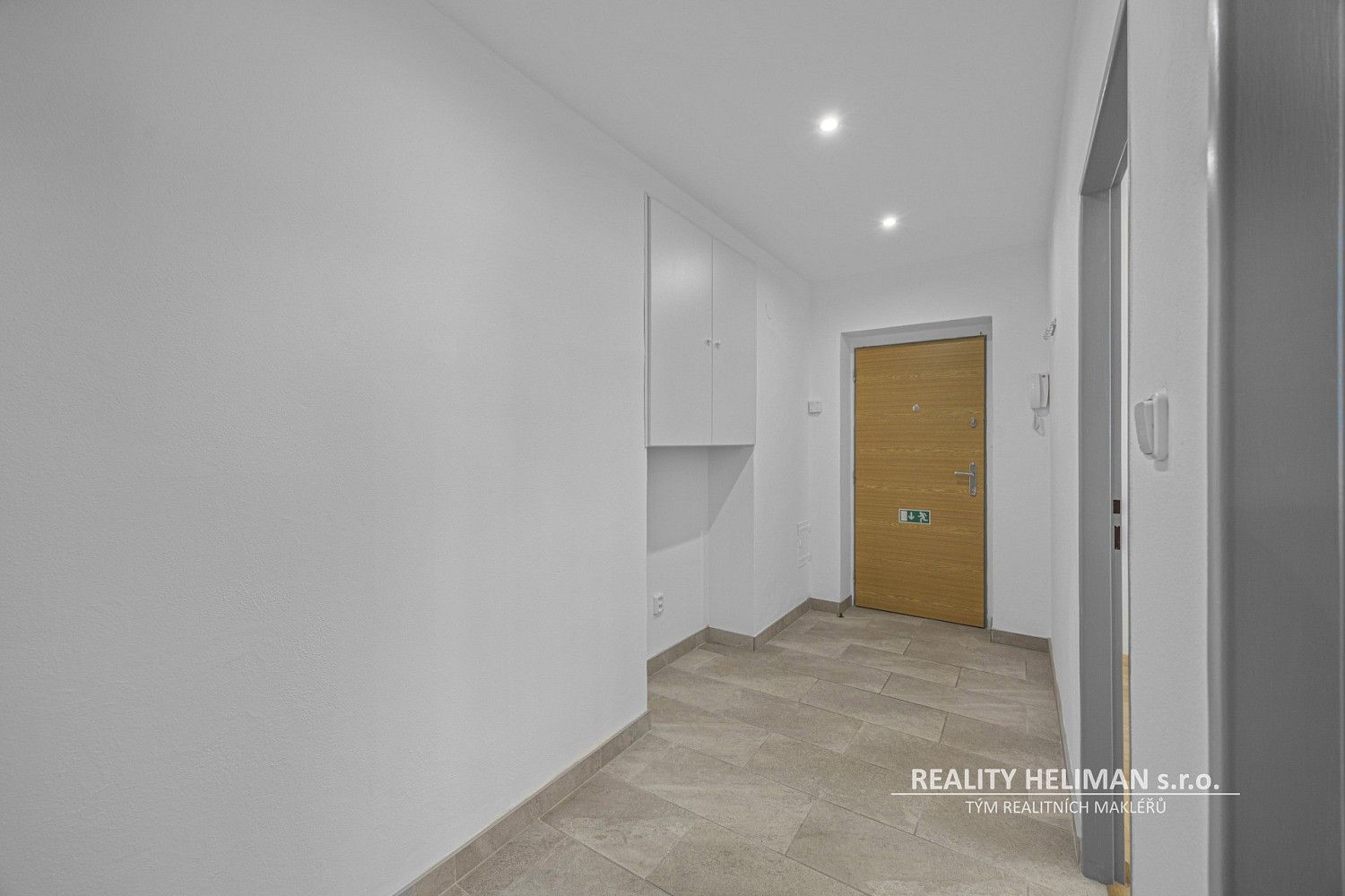 Pronájem kancelář - Korunní, Praha 2 - Vinohrady, 39 m² - 5