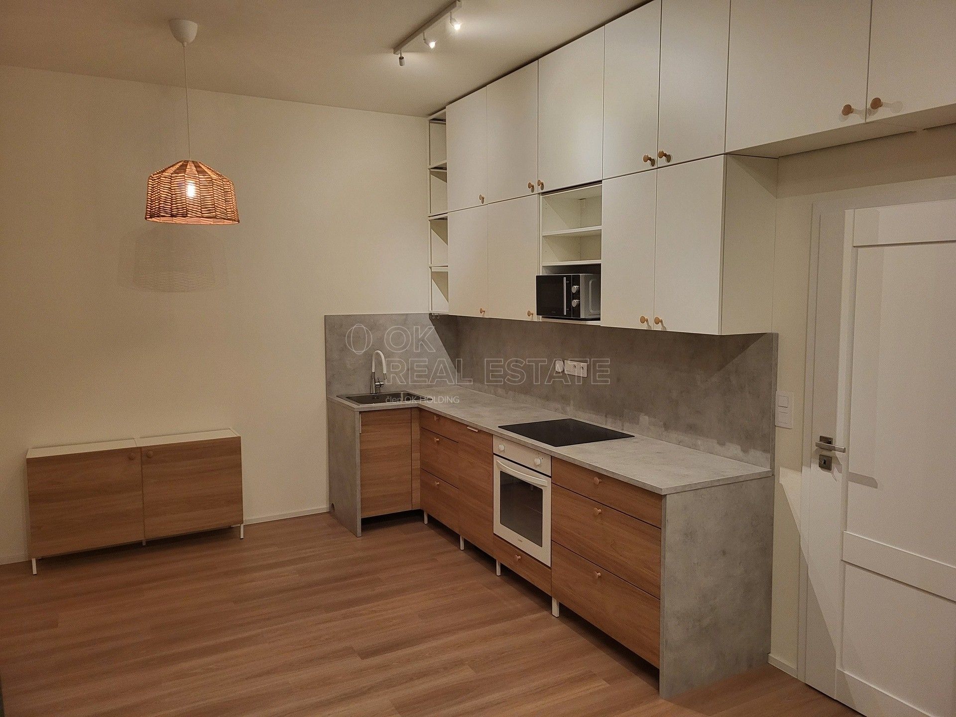 Pronájem byt 1+kk - 28. října, Ostrava, 30 m²