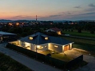 Prodej dům - Babice u Uherského Hradiště, 687 03, 360 m²