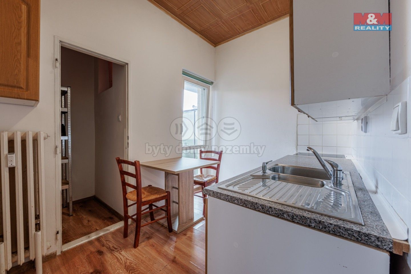 Prodej byt 1+1 - K. Čapka, Karlovy Vary, 36 m²