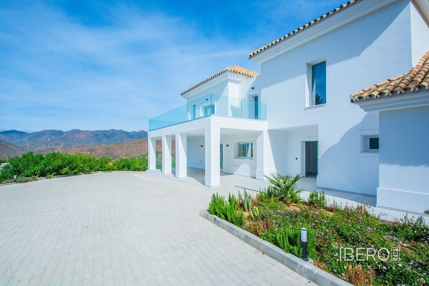 Rodinný dům · 573 m² · La Mairena, ES - 3