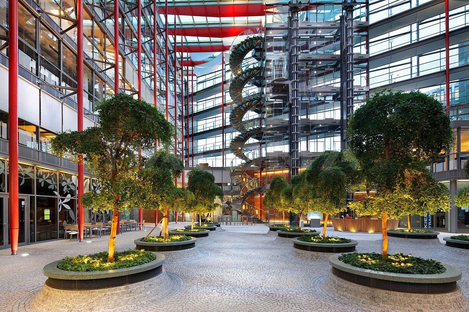 Pronájem kancelář - Karolinská, Praha 8 - Karlín, 321 m² - 5
