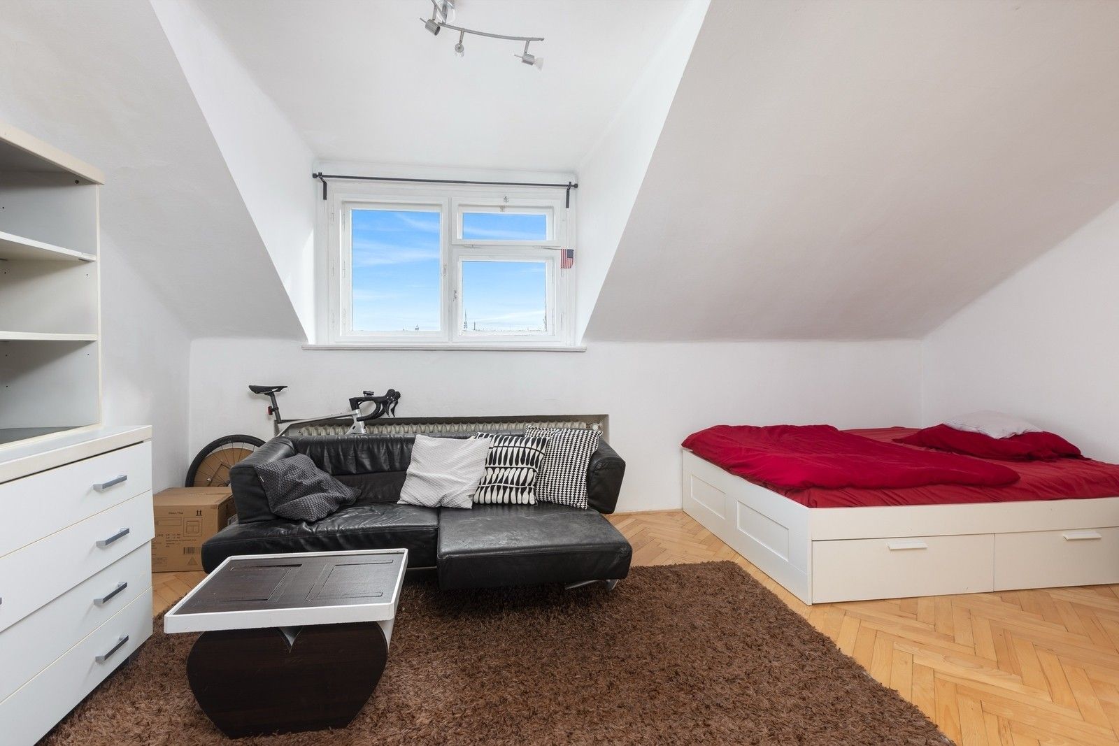 1+kk, Újezd, Praha, 29 m²