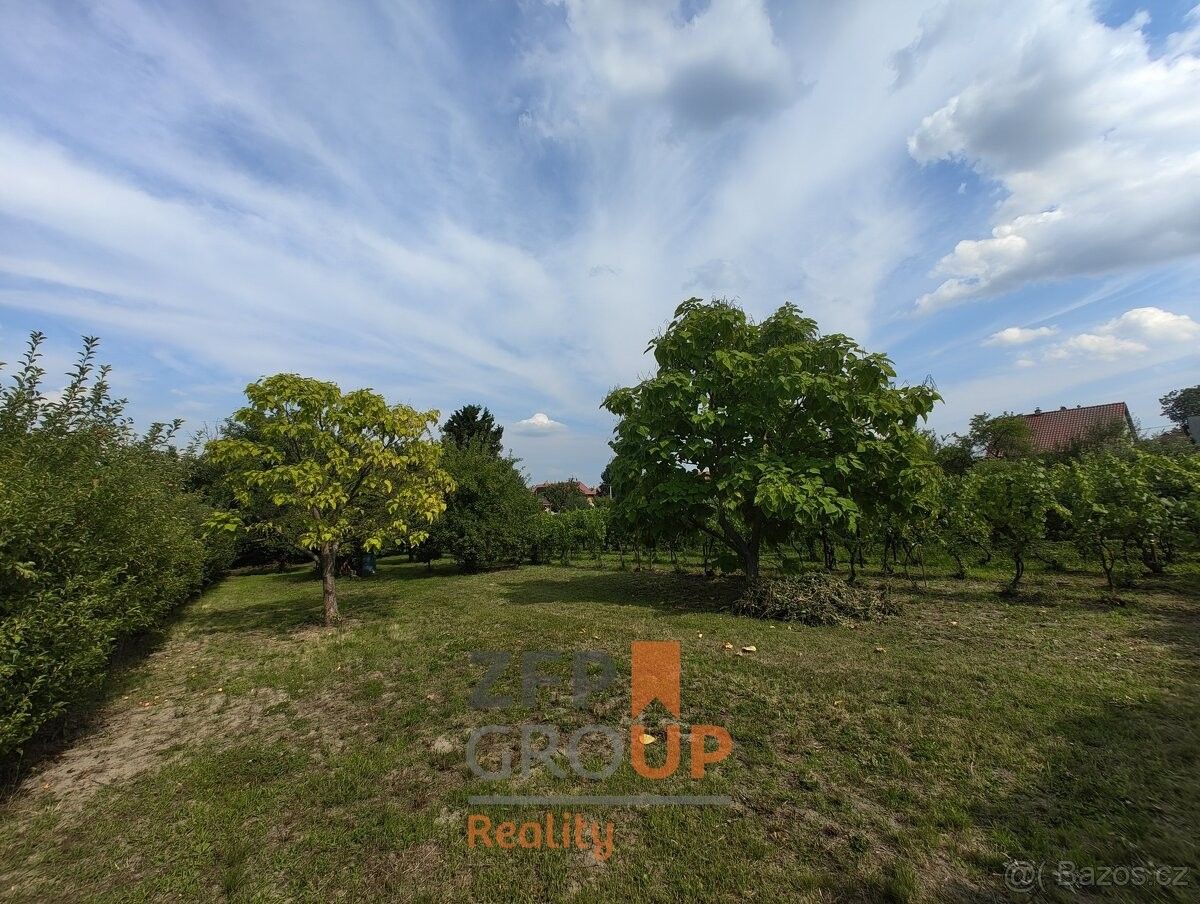 Prodej pozemek pro bydlení - Břeclav, 690 02