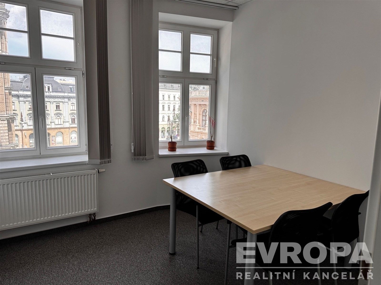 Pronájem kancelář - nám. Dr. E. Beneše 176, Liberec I-Staré Město, 140 m² - 5