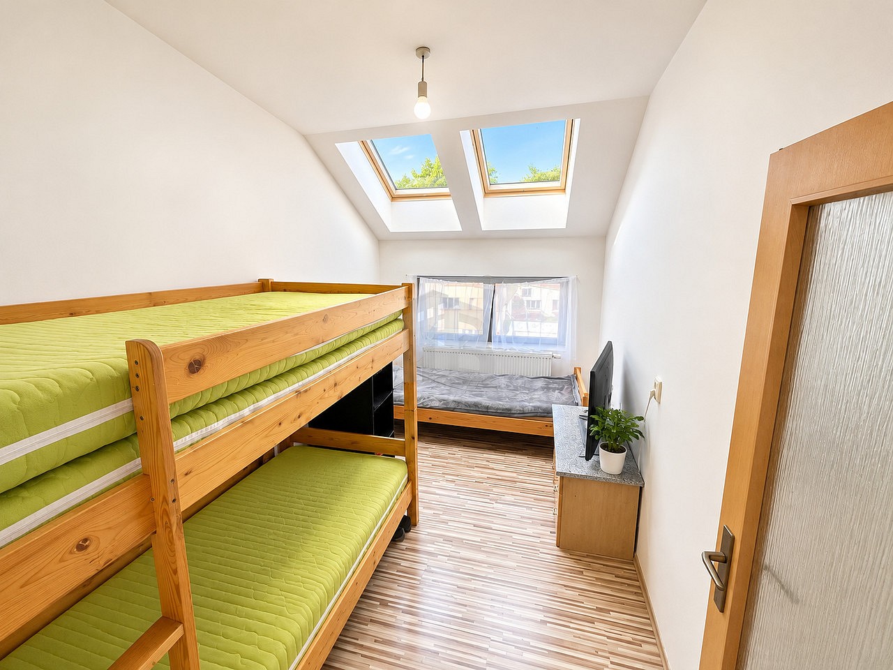 Prodej byt 2+1 - Dražkovická, Pardubice - Zelené Předměstí, 67 m² - 5
