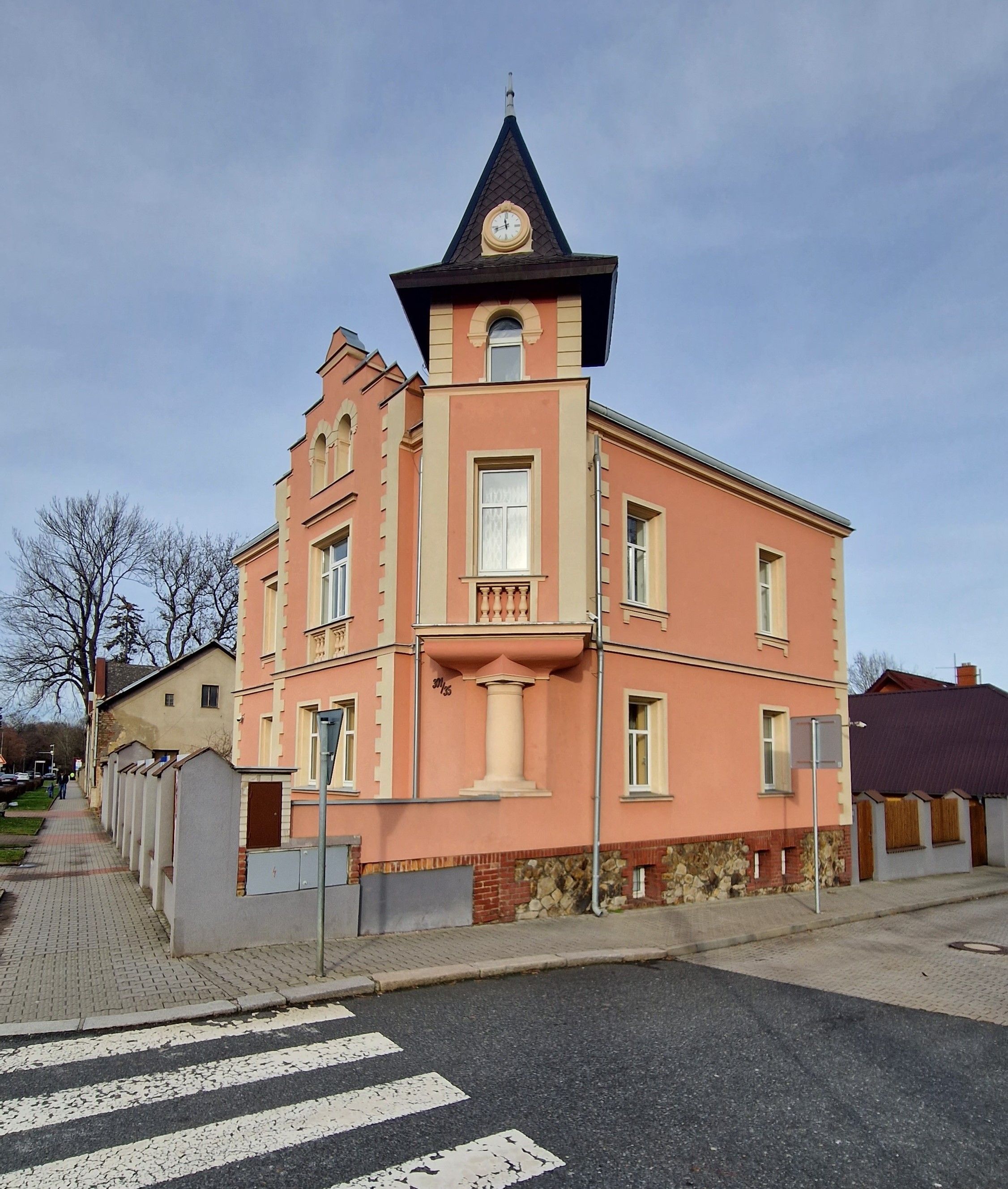 Kancelář · 480 m² · Přátelství 301/35, Praha - 4