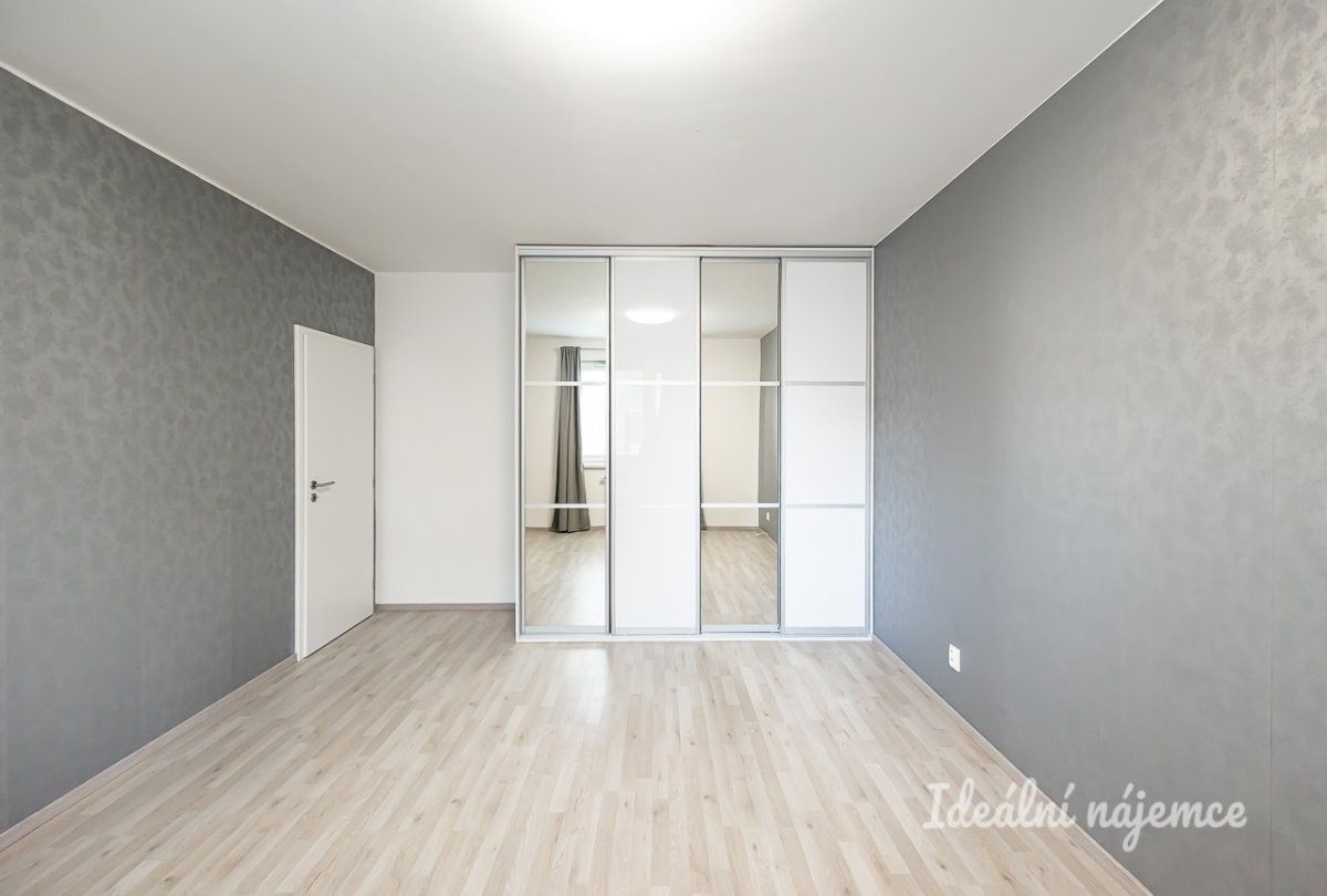 2+kk, Strnadových, Praha, 50 m² - 2