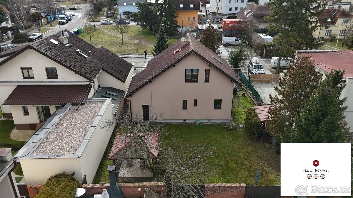 Prodej rodinný dům - Praha, 149 00