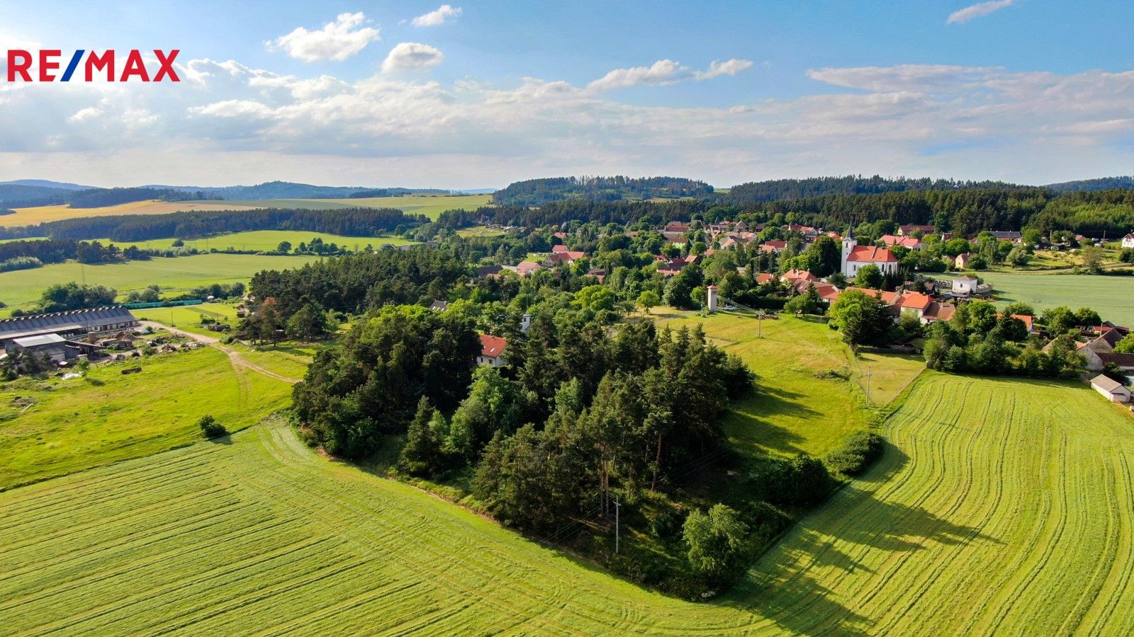 Prodej pozemek pro bydlení - Kvášňovice, 4 593 m²