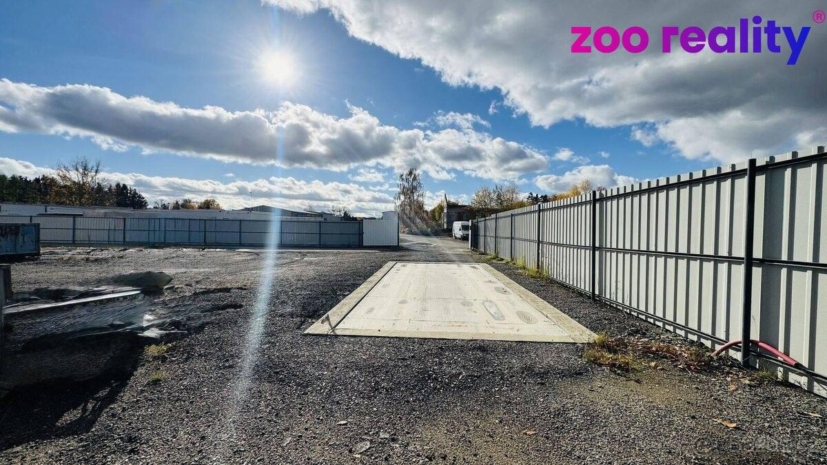 Prodej pozemek pro bydlení - Lišov u Českých Budějovic, 373 72