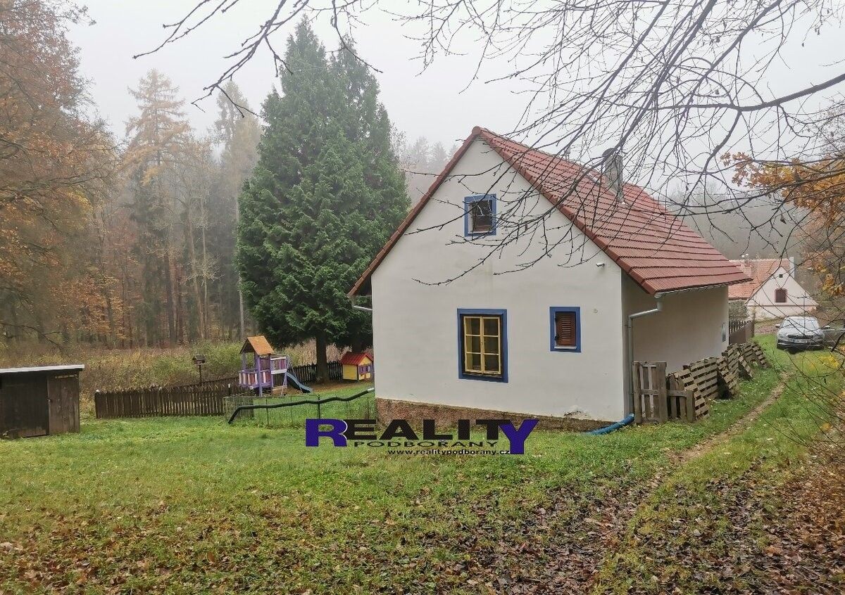 Chalupy, Liběšice, 230 m²