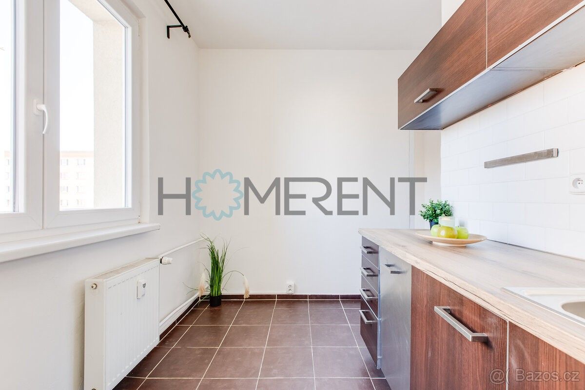 Pronájem byt - Praha, 162 00