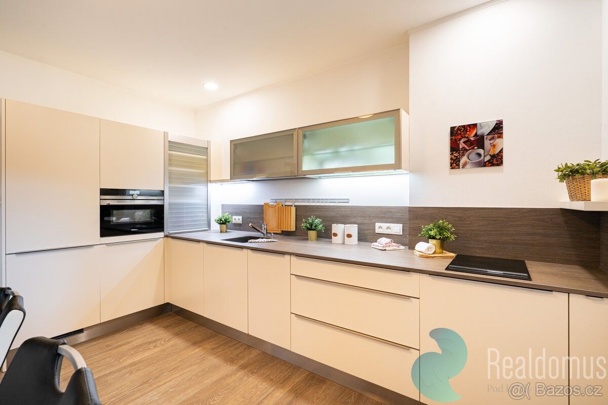 Ostatní, Lipno nad Vltavou, 382 78