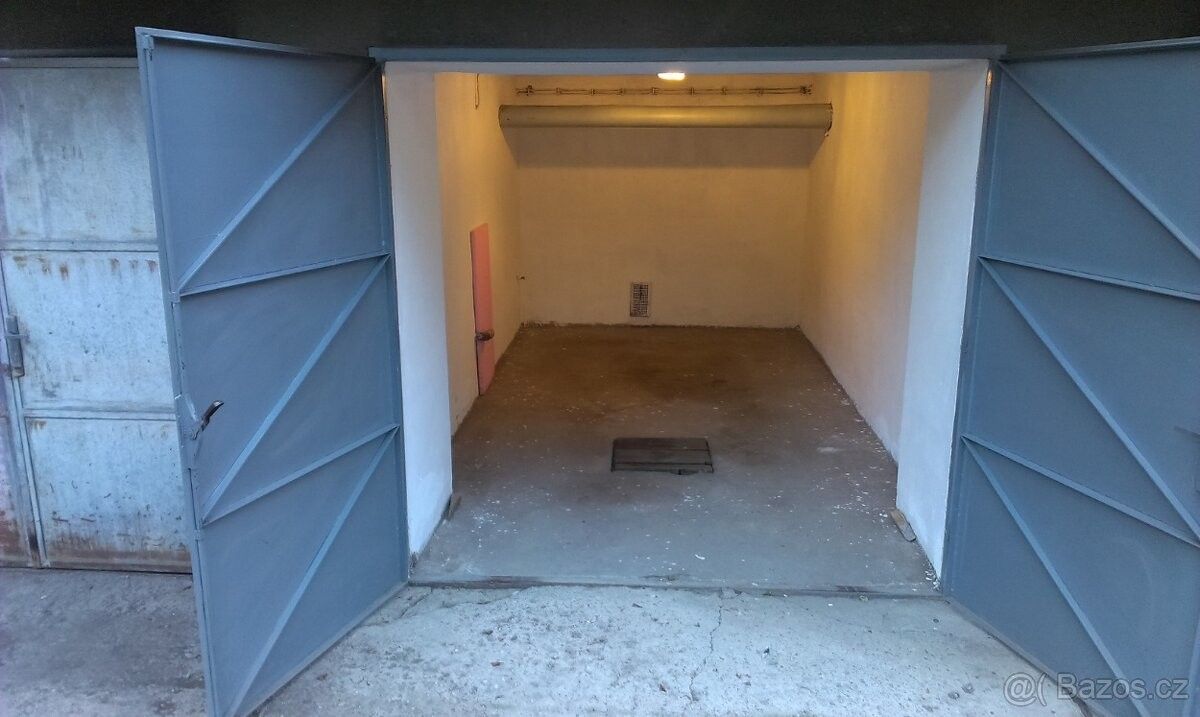 Pronájem garáž - Kolín, 280 02
