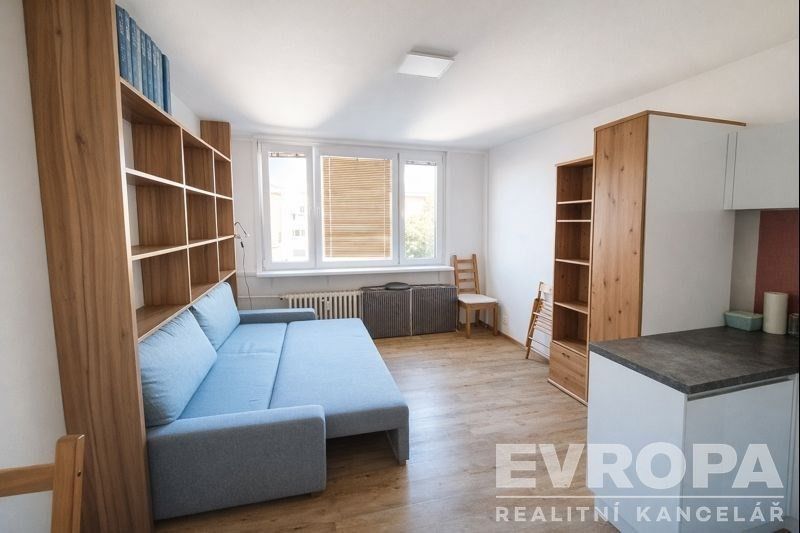 Prodej byt 1+kk - Počernická, Praha, 28 m²