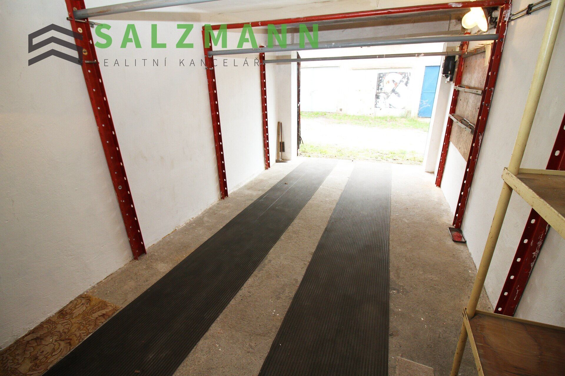Pronájem garáž - Těšínská  , Plzeň, 19 m² - 5