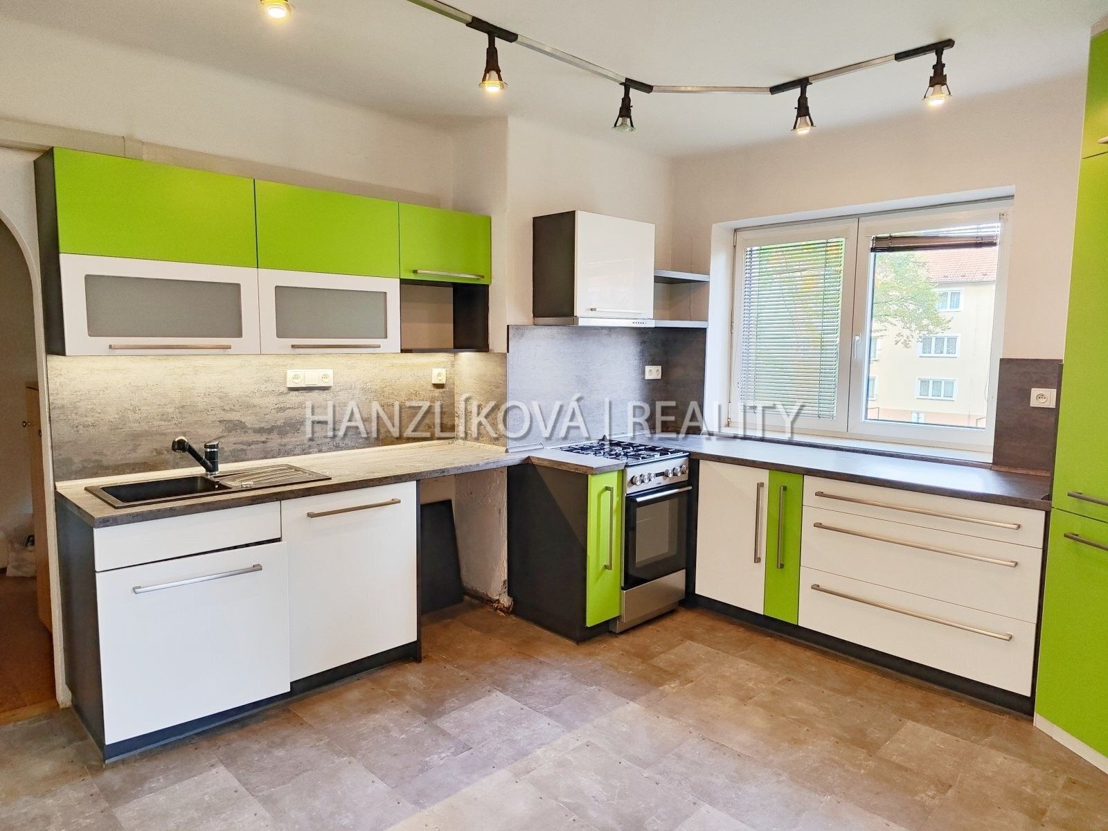 3+1, Neplachova, České Budějovice 3, 78 m² - 1