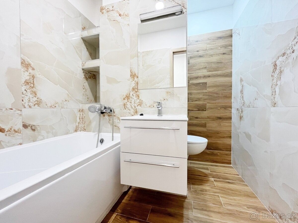 Byty, Chlumec u Ústí nad Labem, 403 39