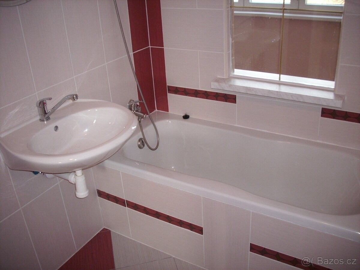 Pronájem byt - Karlovy Vary, 360 01