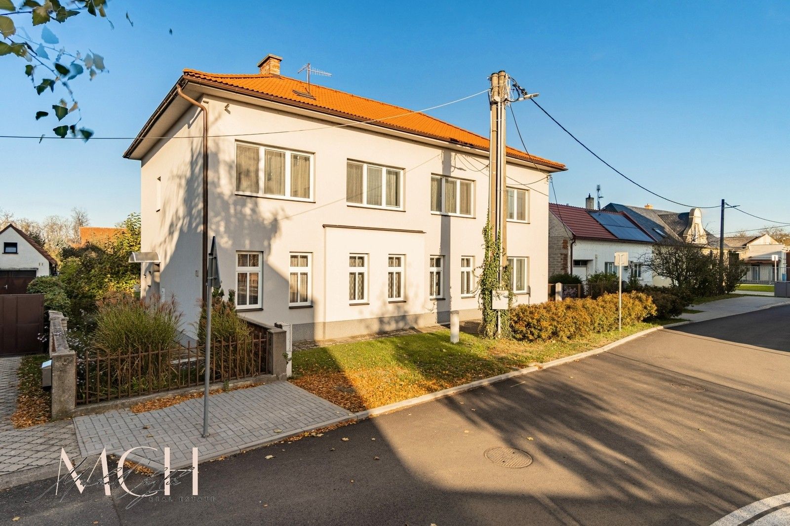 Prodej rodinný dům - Školní, Uherský Ostroh, 330 m²