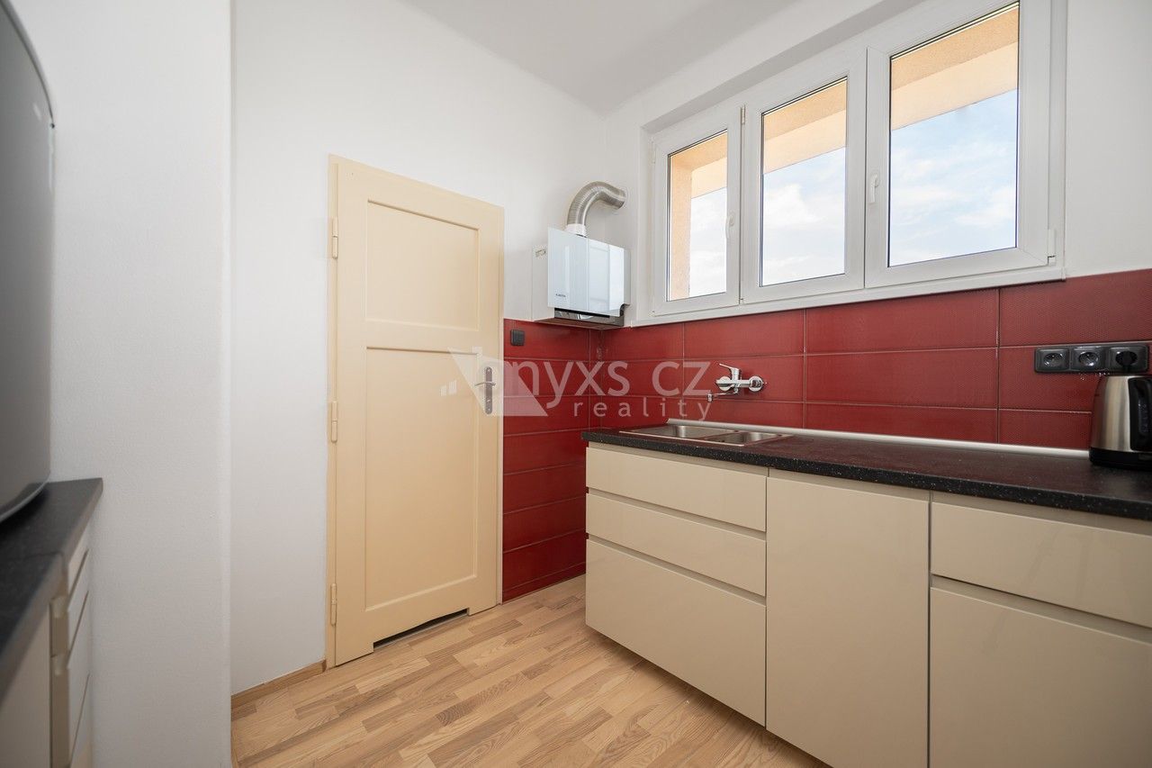 2+1, U školičky, Praha, 40 m² - 2