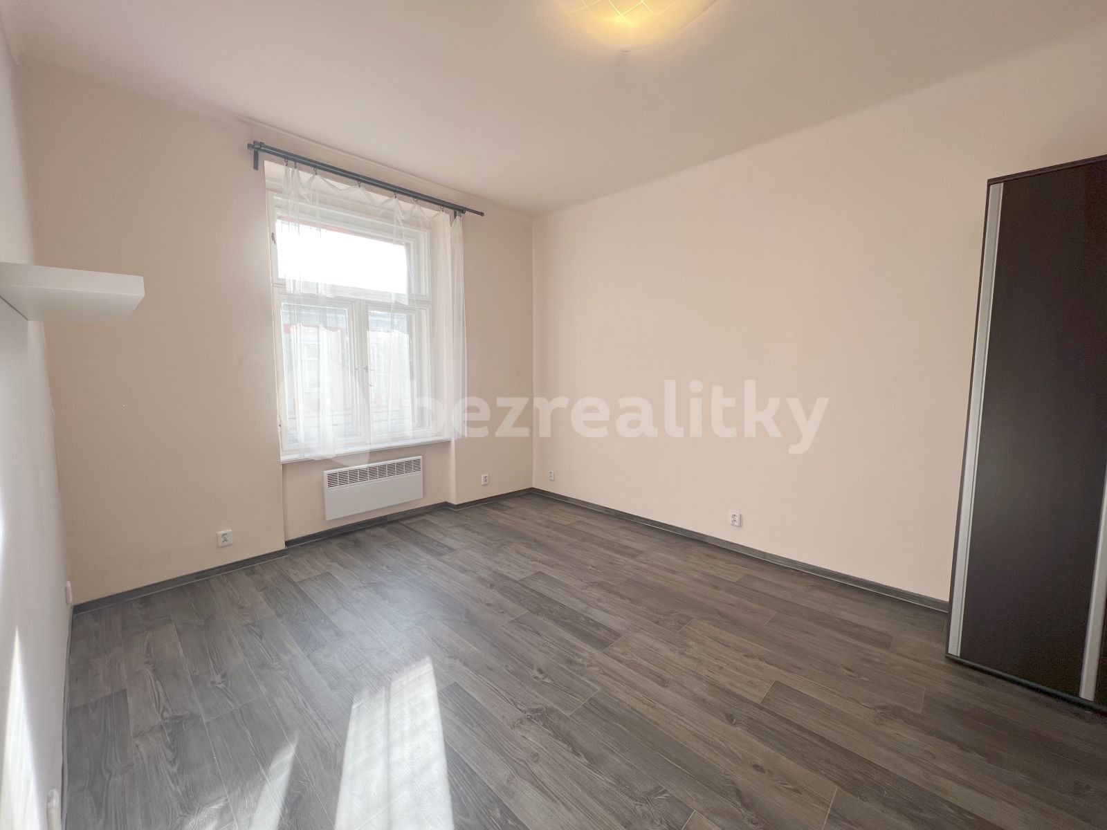 1+1, Magistrů, Praha - Michle, 24 m² - 2
