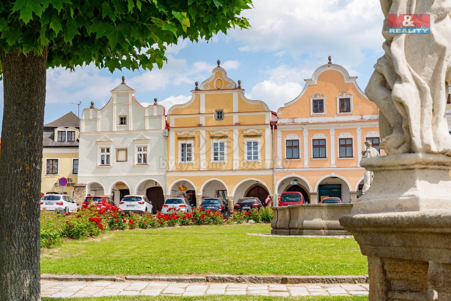 Rodinné domy, náměstí Zachariáše z Hradce, Telč, 300 m²