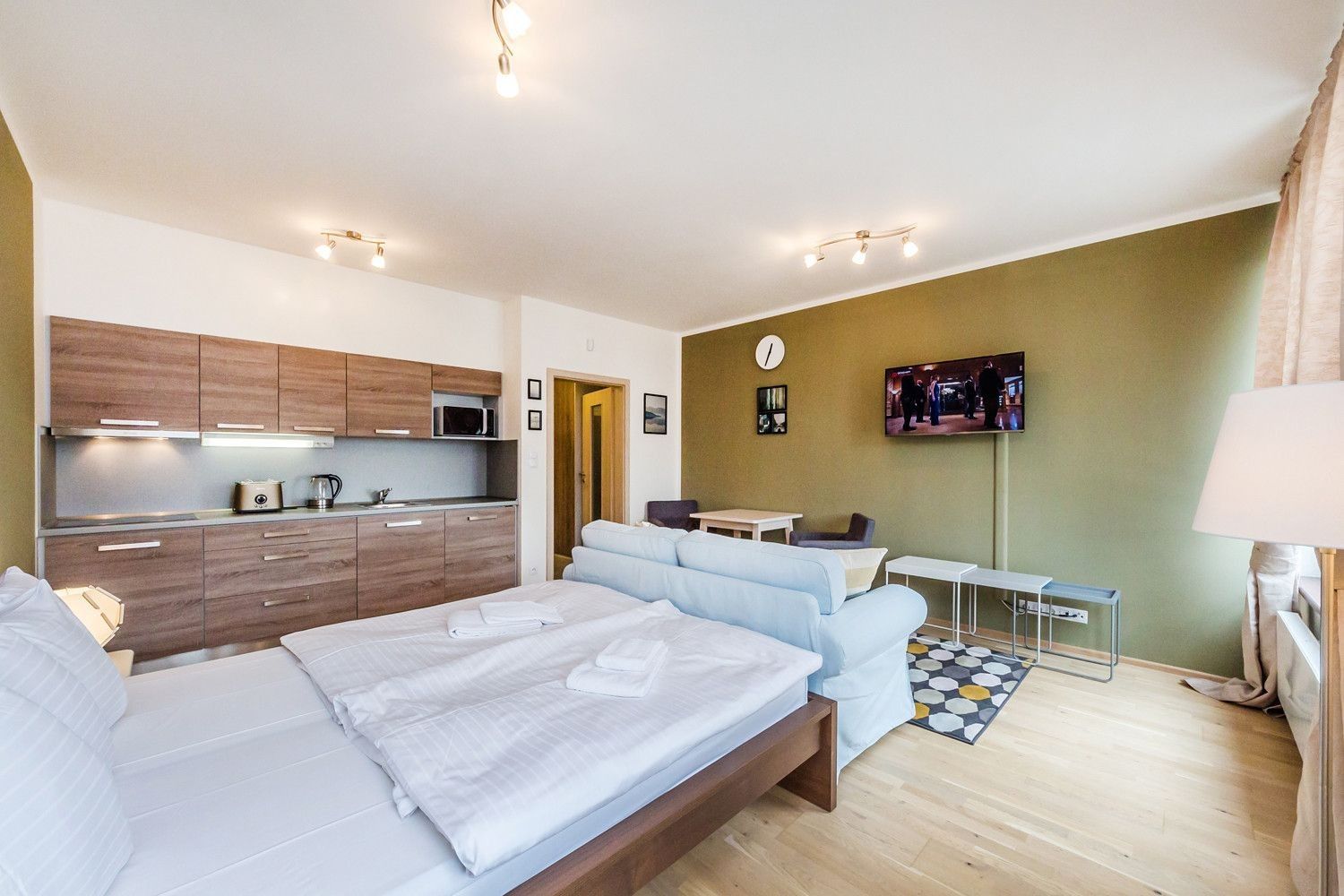 Byty, V Háji, Praha - Holešovice, 30 m² - 1