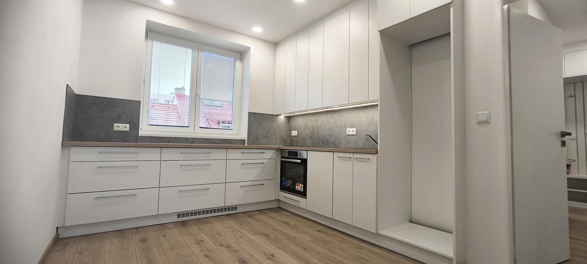 2+kk, Heydukova 559, České Budějovice 7, 63 m² - 1