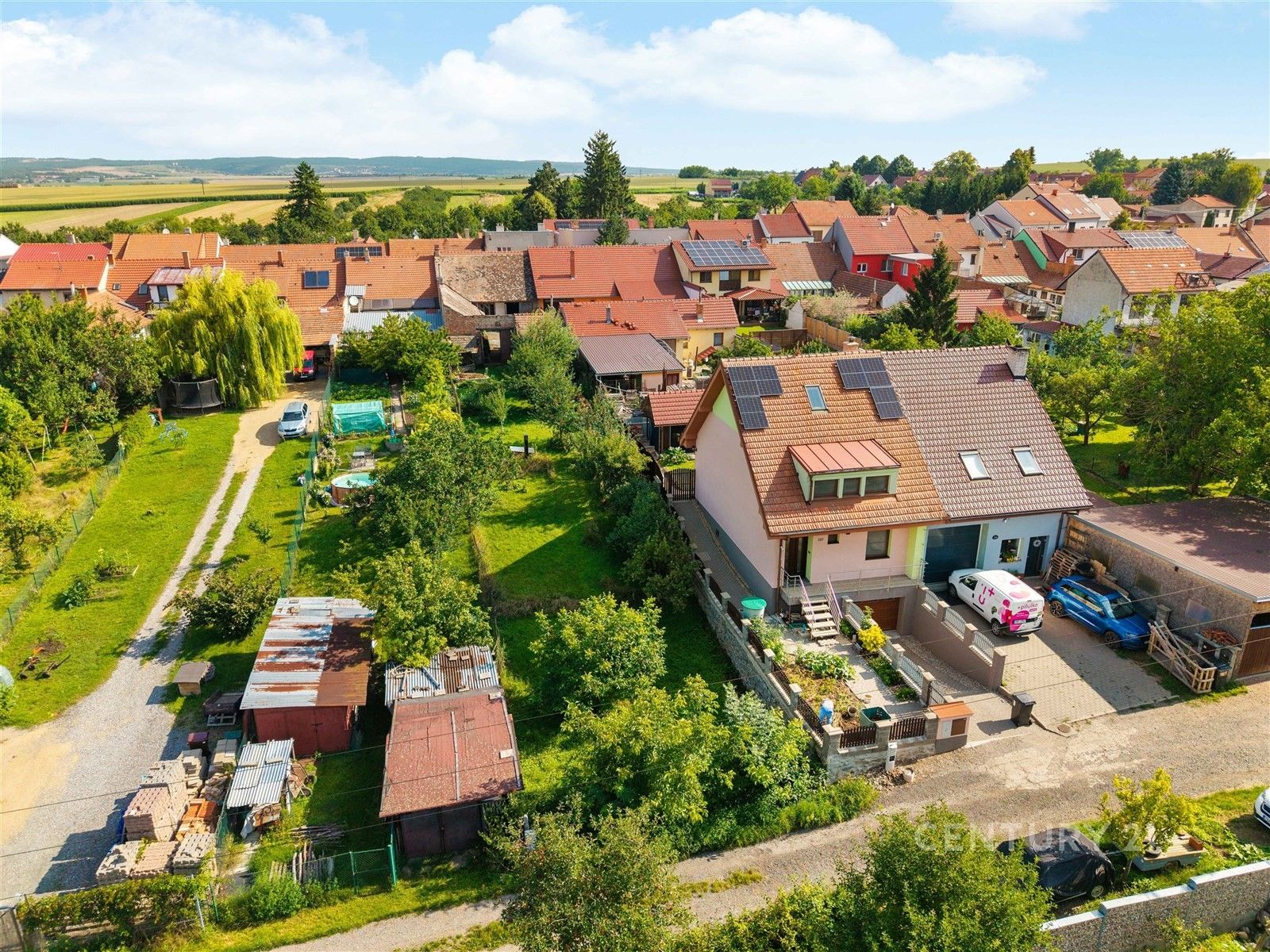 Prodej pozemek pro bydlení - Prace