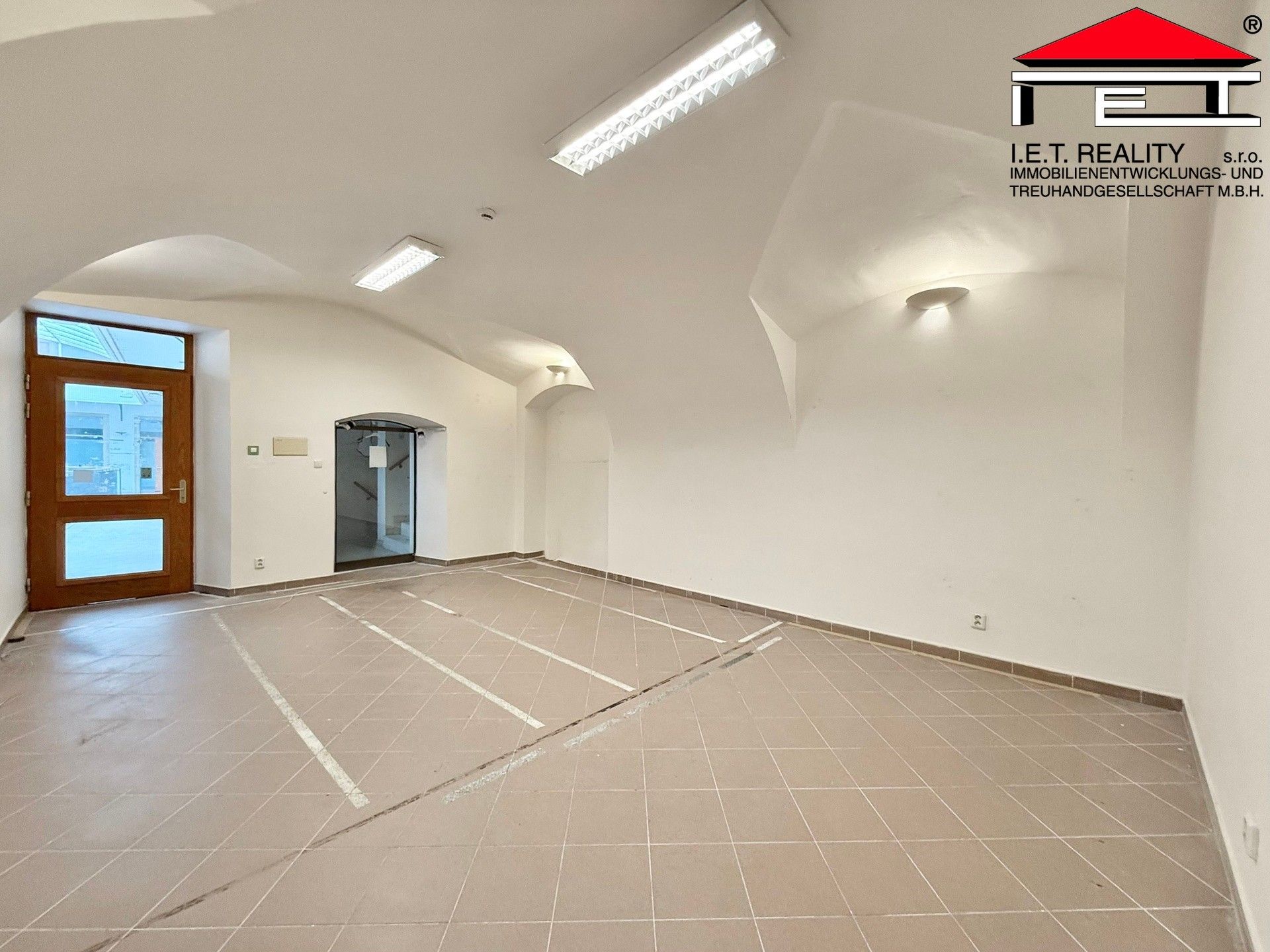 Obchodní prostory, Orlí, Brno, 30 m² - 1