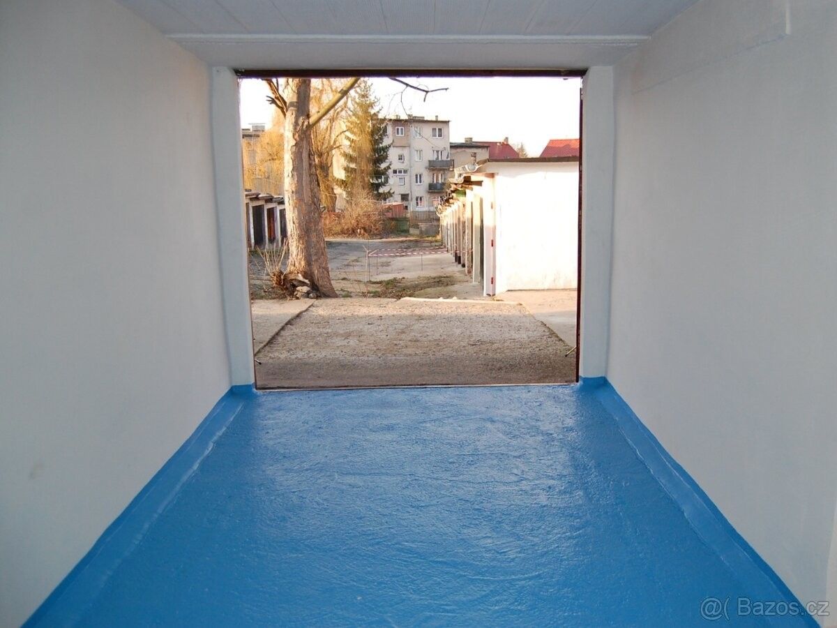 Pronájem garáž - Trmice, 400 04