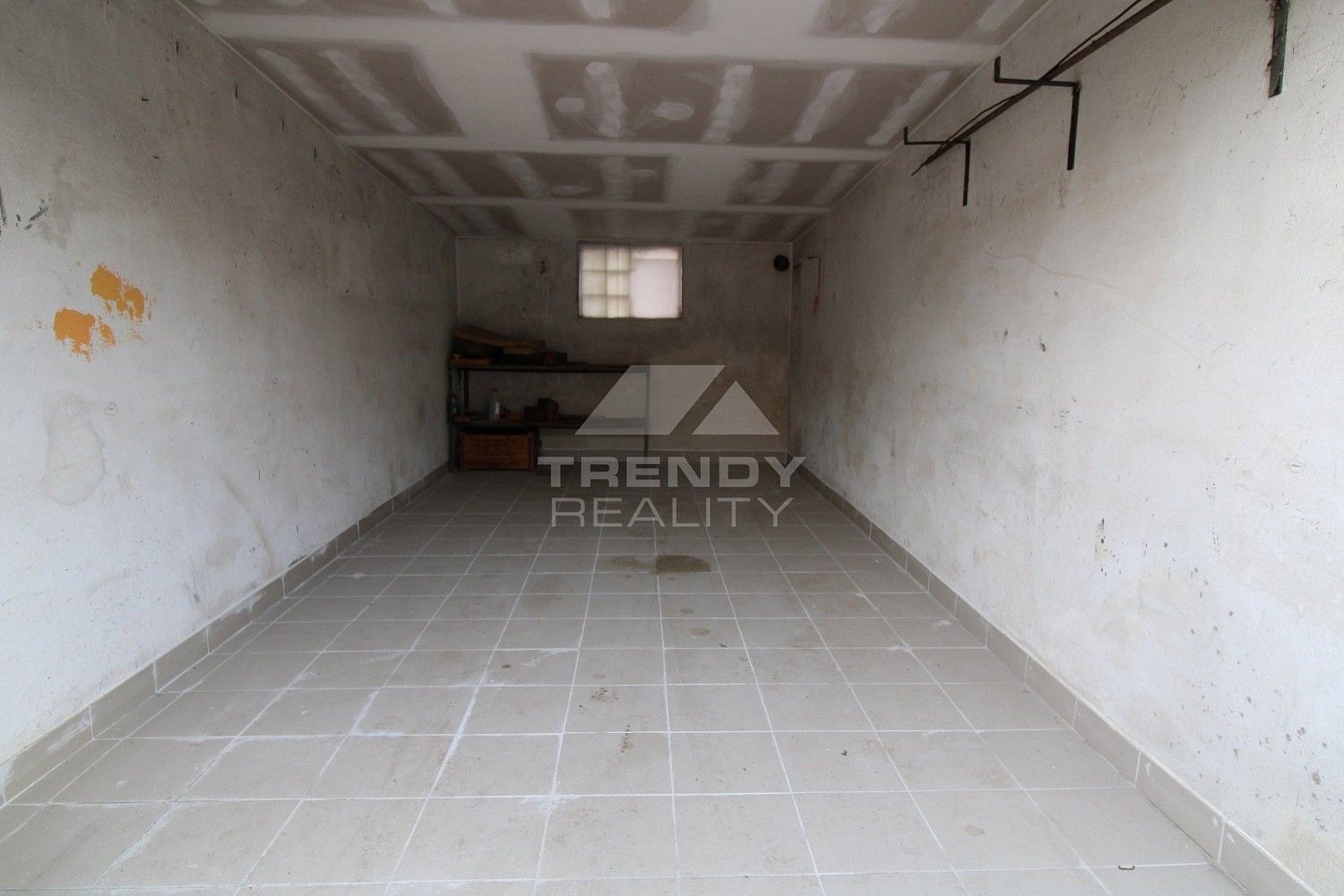 Nemovitost · 15 m² · Plzeň - Východní Předměstí, okres Plzeň-město, Plzeňský kraj - 3