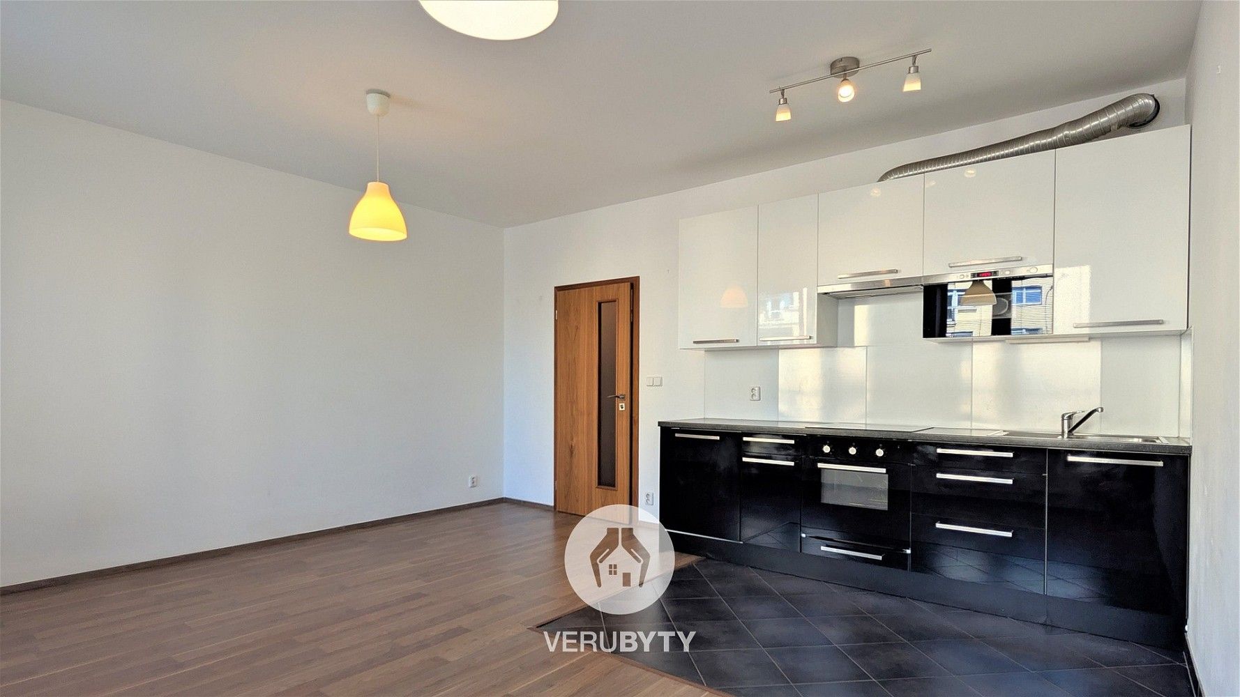 Pronájem byt 1+kk - Musílkova, Praha 5 - Košíře, 34 m² - 2
