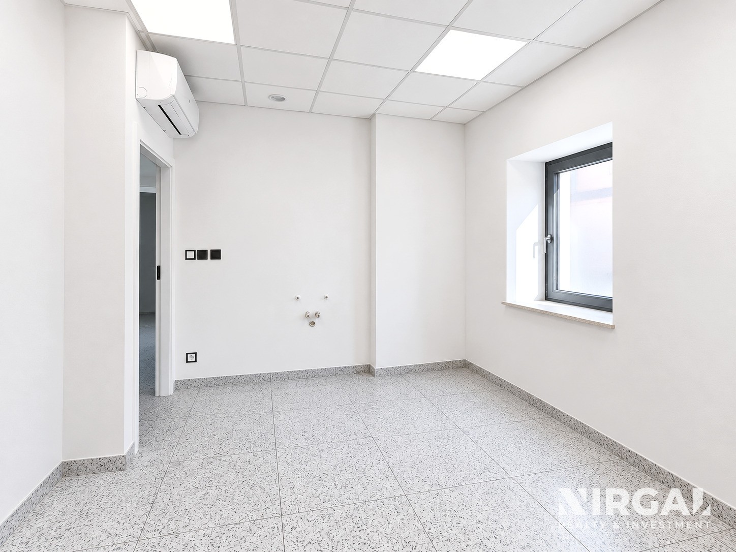 Pronájem komerční - U starého mlýna, Praha, 47 m² - 5