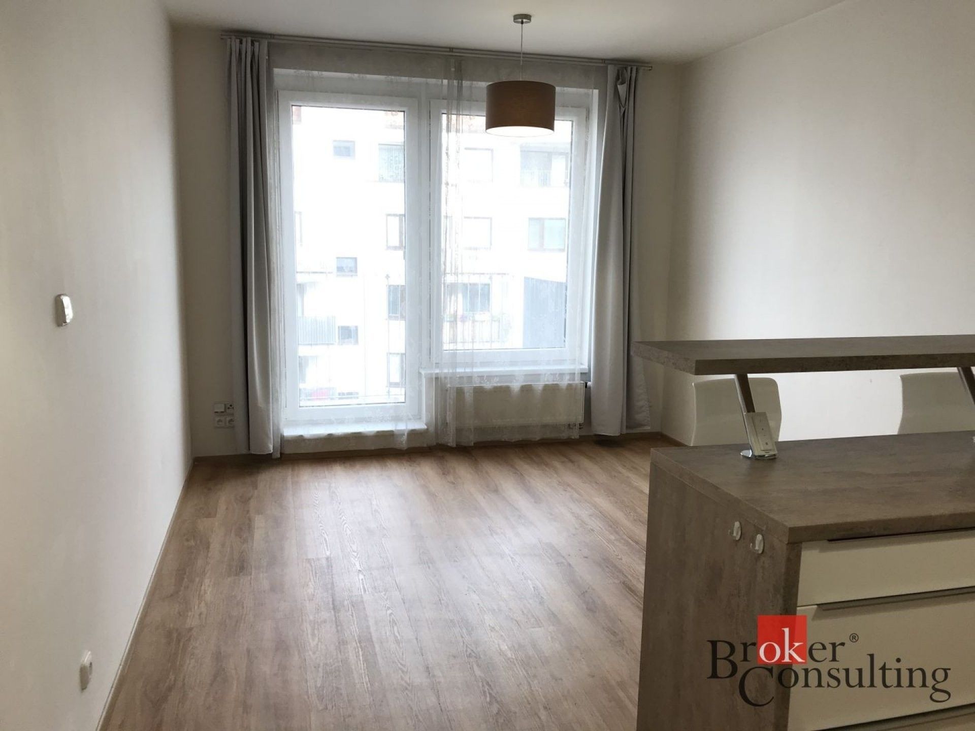 2+kk, Zakšínská, Praha, 53 m²