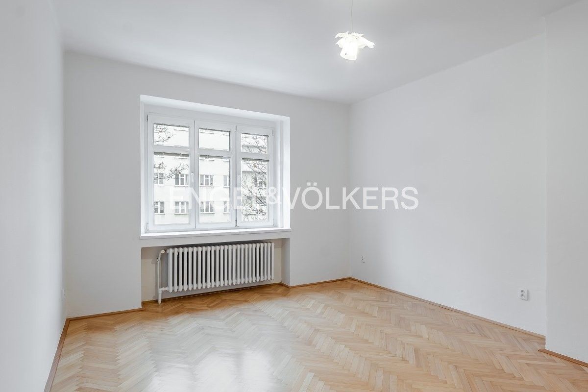 Pronájem byt 2+1 - 5. května, Praha, 87 m²