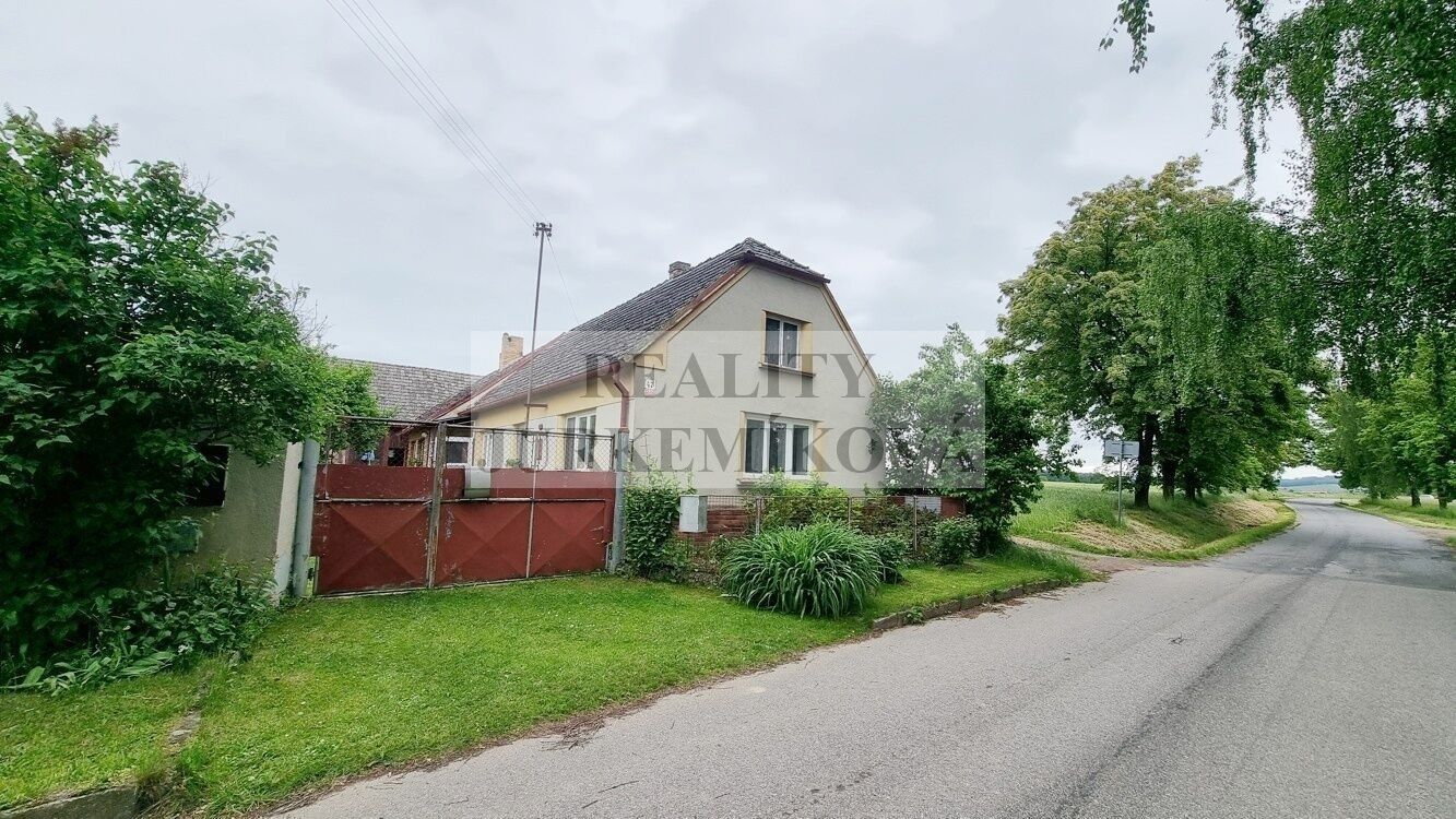 Rodinné domy, Nákří, 567 m²