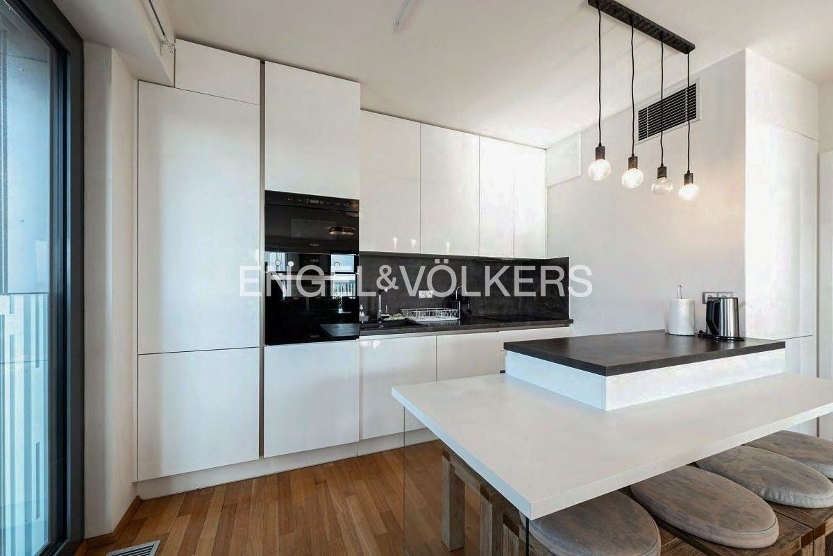 4+kk, Olšanská 2898, Praha Žižkov, 132 m² - 2