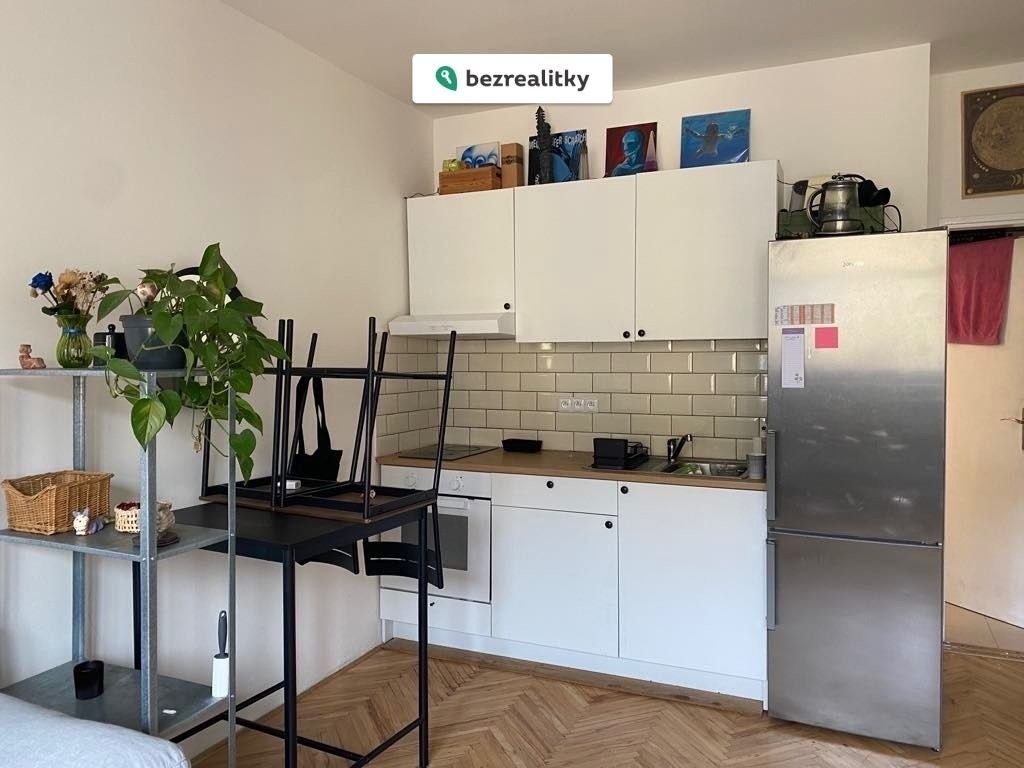 1+kk, Františka Kadlece, Praha, 22 m²