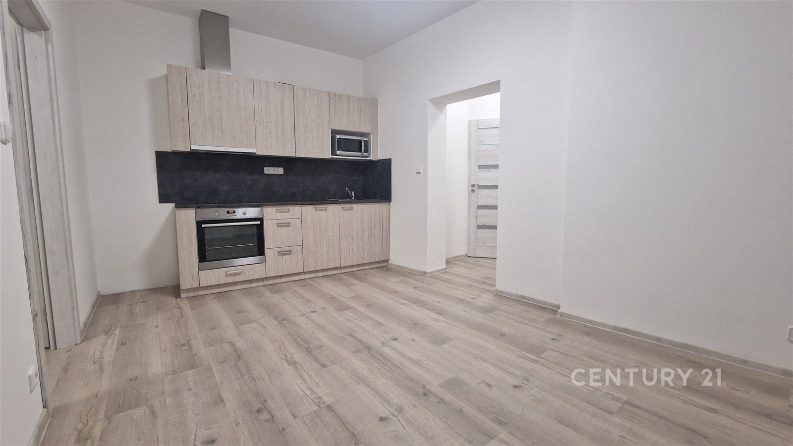 Pronájem byt 2+kk - Bratislavská, Brno, 34 m²