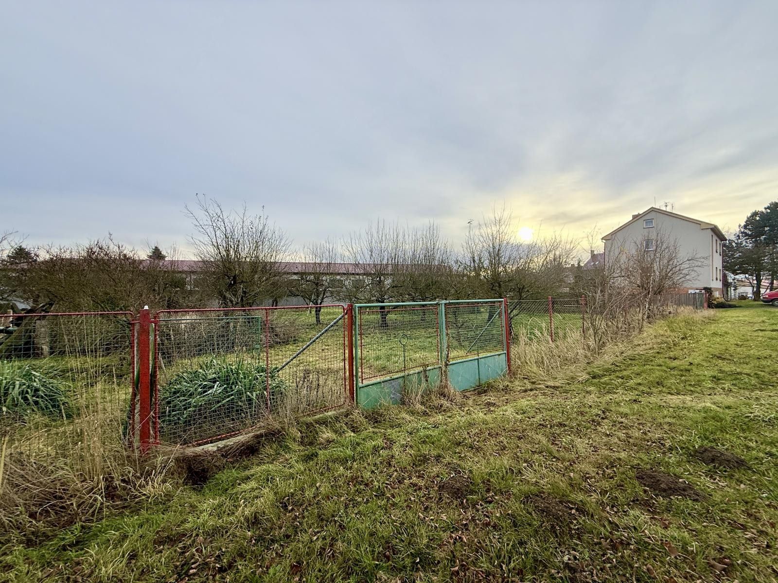 Prodej pozemek pro bydlení - Žatecká, Kralovice