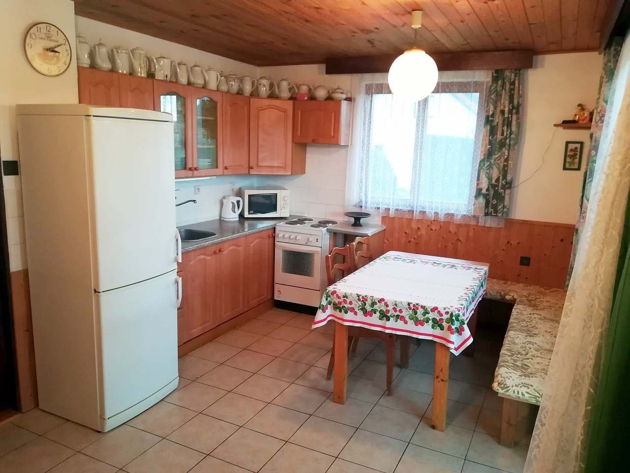 Chata · Slavče u Trhových Svinů, Jihočeský kraj - 3