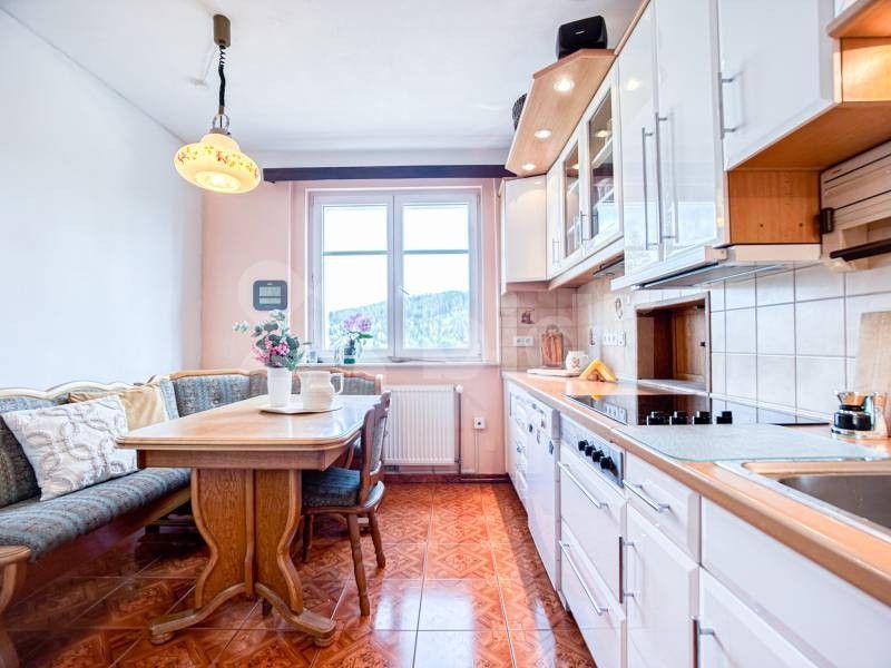 Rodinné domy, Na stráni, Kraslice, 148 m²