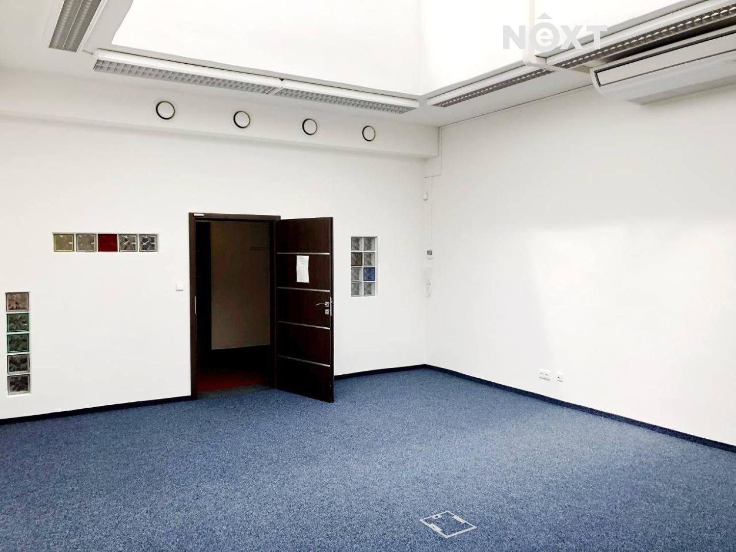 Pronájem kancelář - Jana Růžičky, Praha, 42 m²